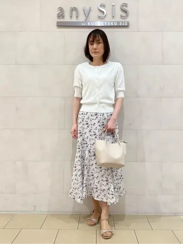 ANY SIS 髙橋 コーディネート画像