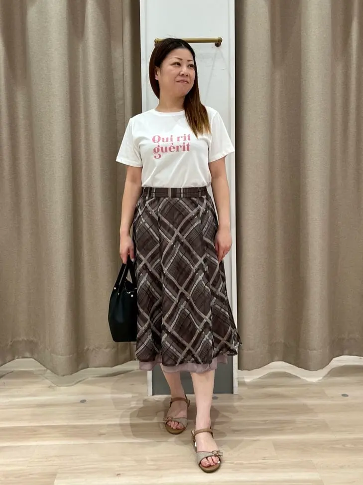 ANY SIS 瀬野 コーディネート画像