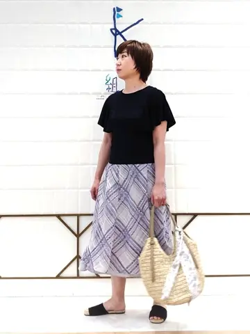 ANY SIS 井上 コーディネート画像