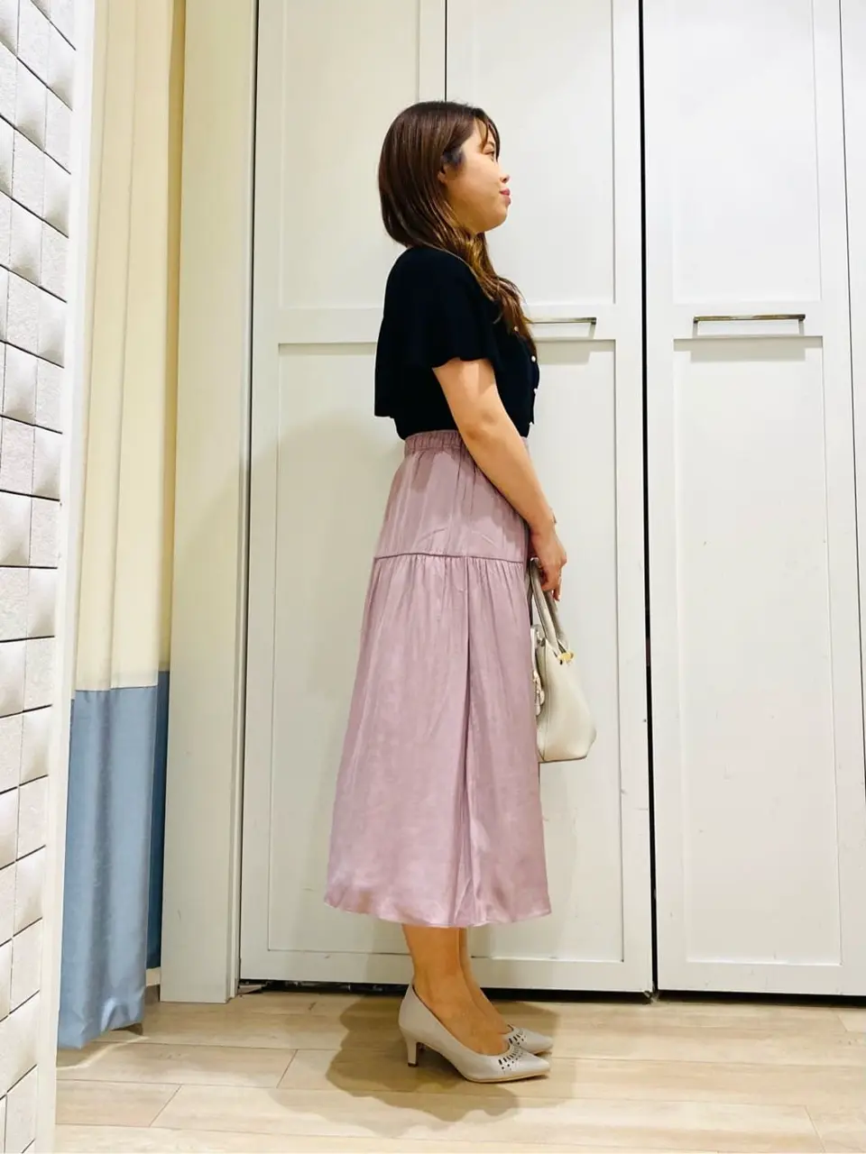 ANY SIS スタッフ コーディネート画像