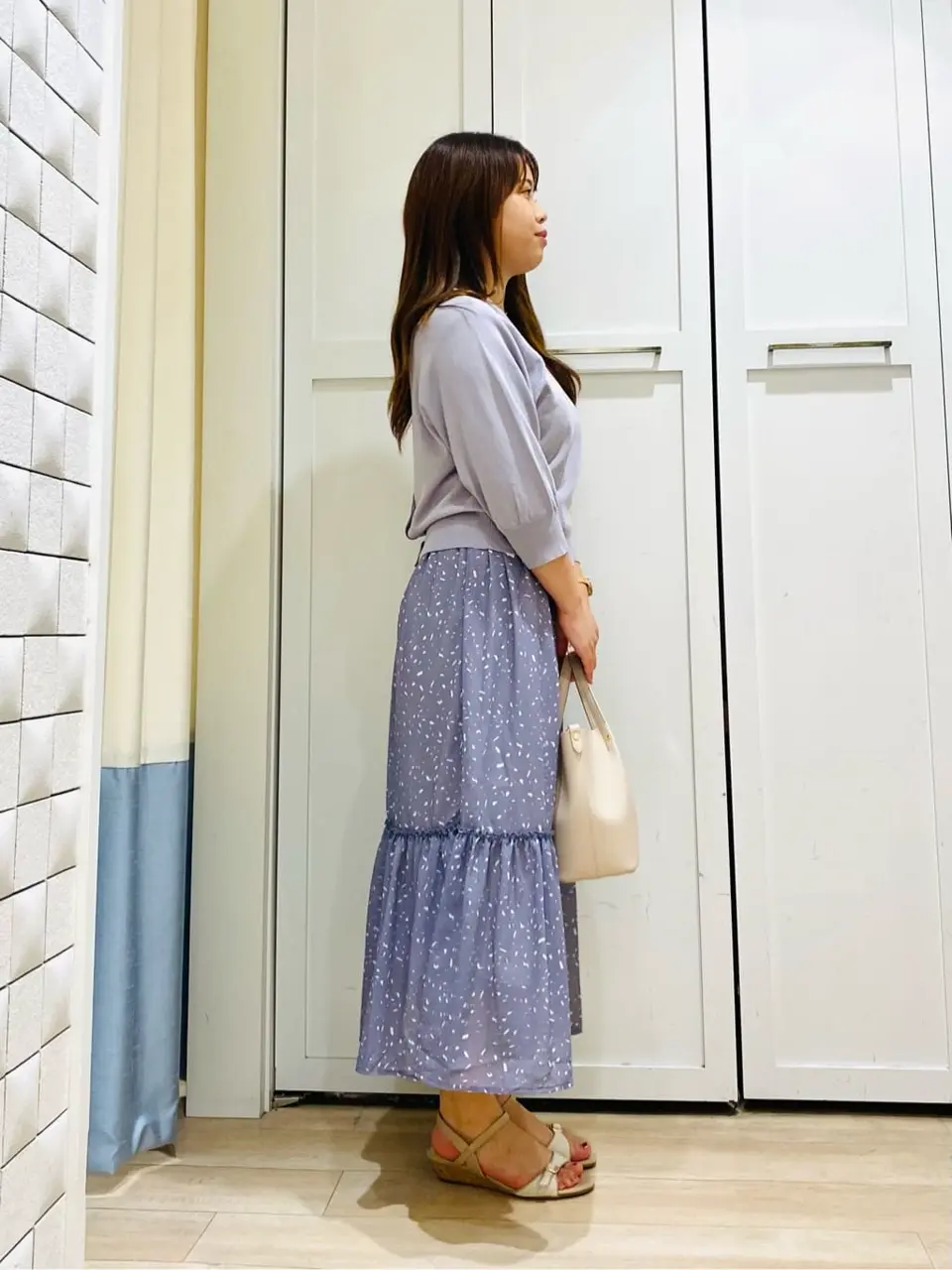 ANY SIS スタッフ コーディネート画像