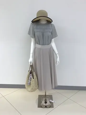 ANY SIS 橋本 コーディネート画像