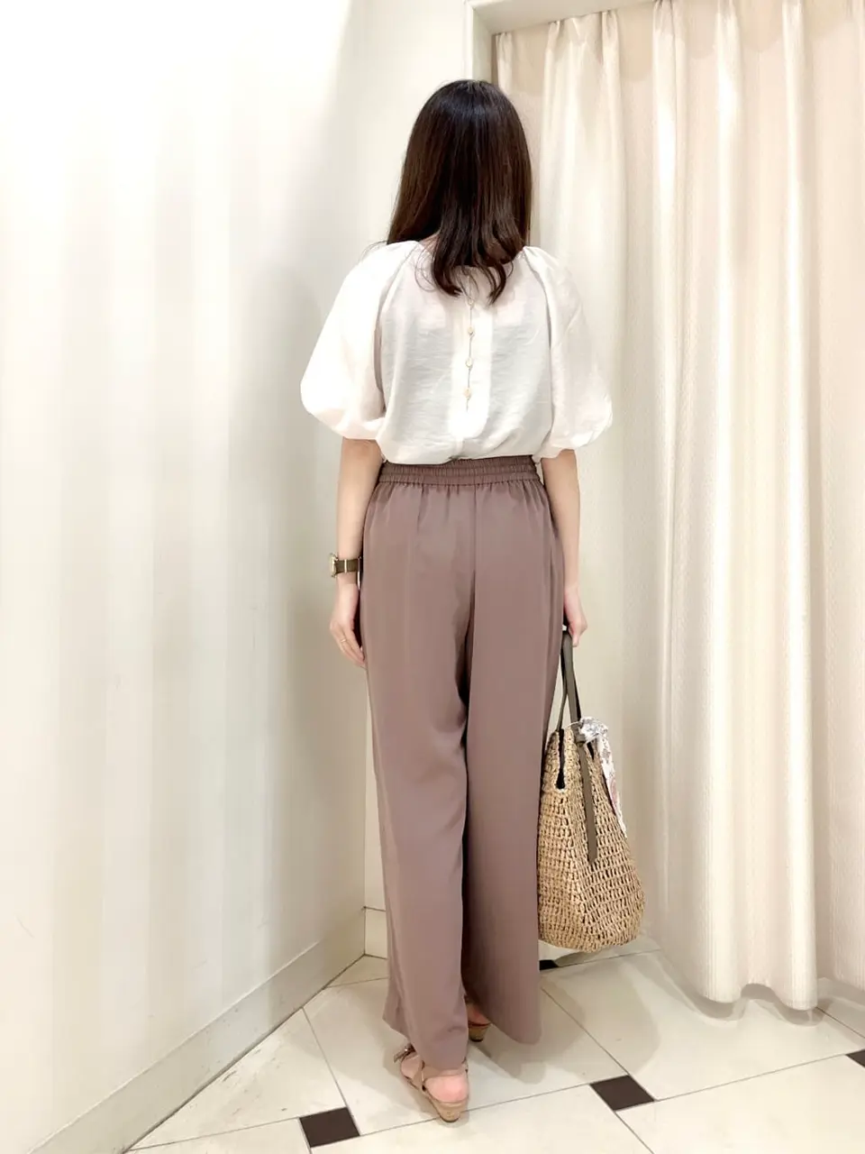 ANY SIS 金井 コーディネート画像