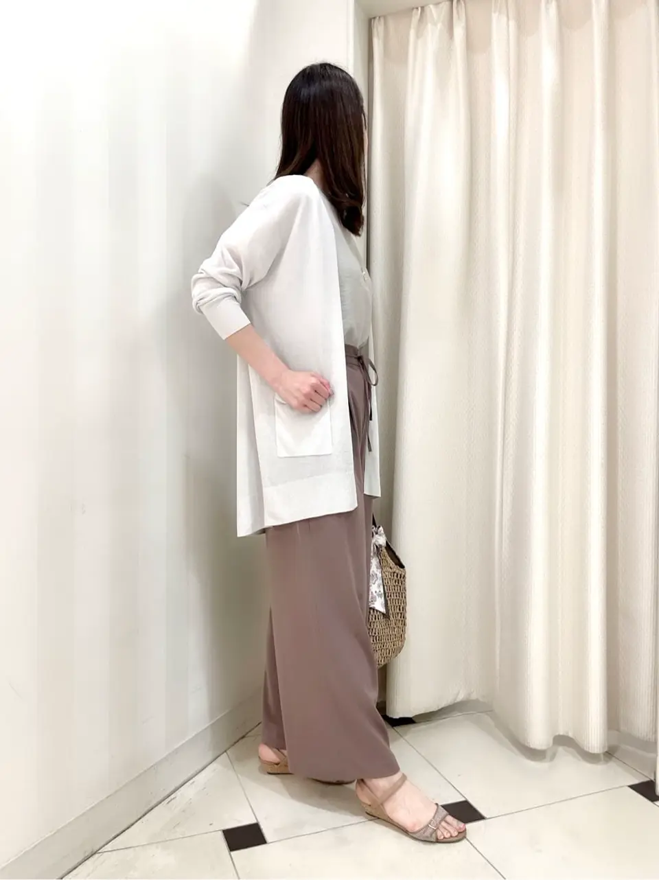 ANY SIS 金井 コーディネート画像