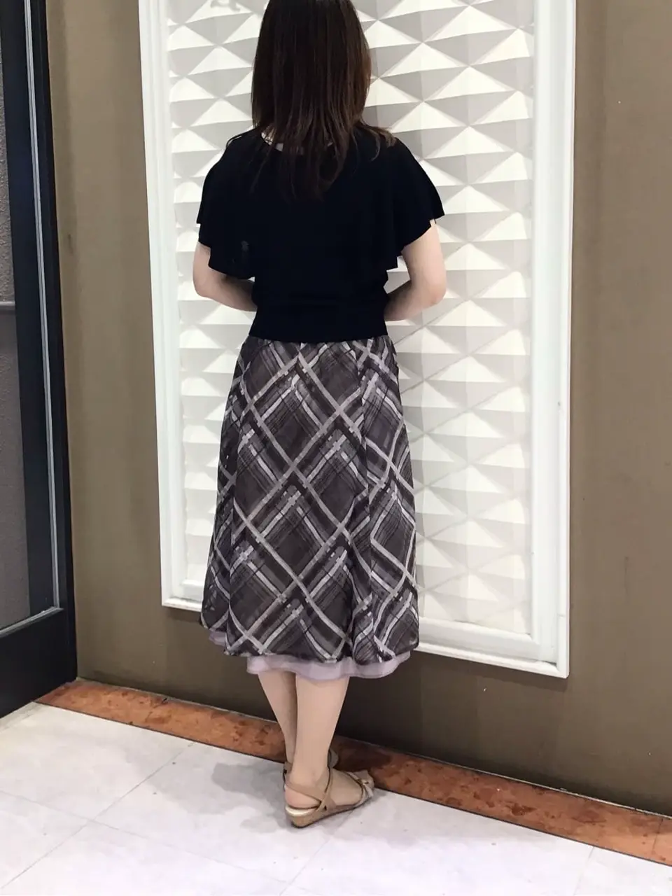 ANY SIS スタッフ コーディネート画像