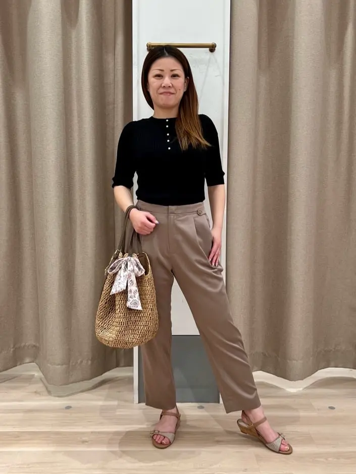 ANY SIS 瀬野 コーディネート画像