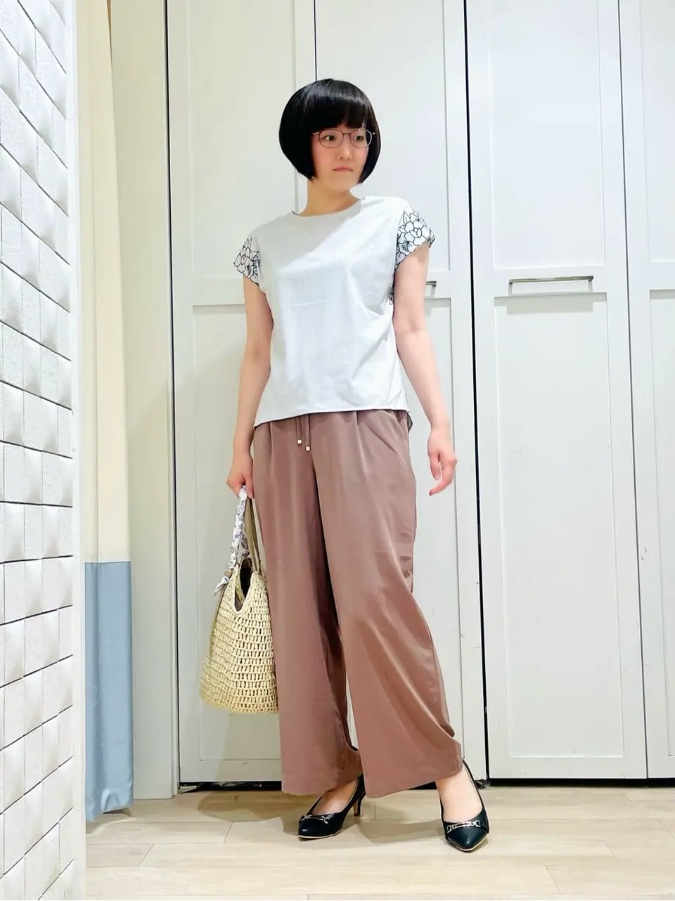 ANY SIS スタッフ コーディネート画像