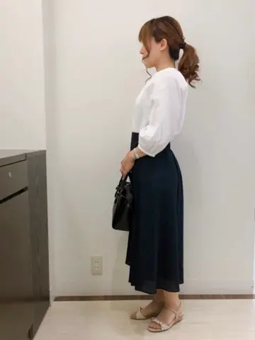 ANY SIS スタッフ コーディネート画像