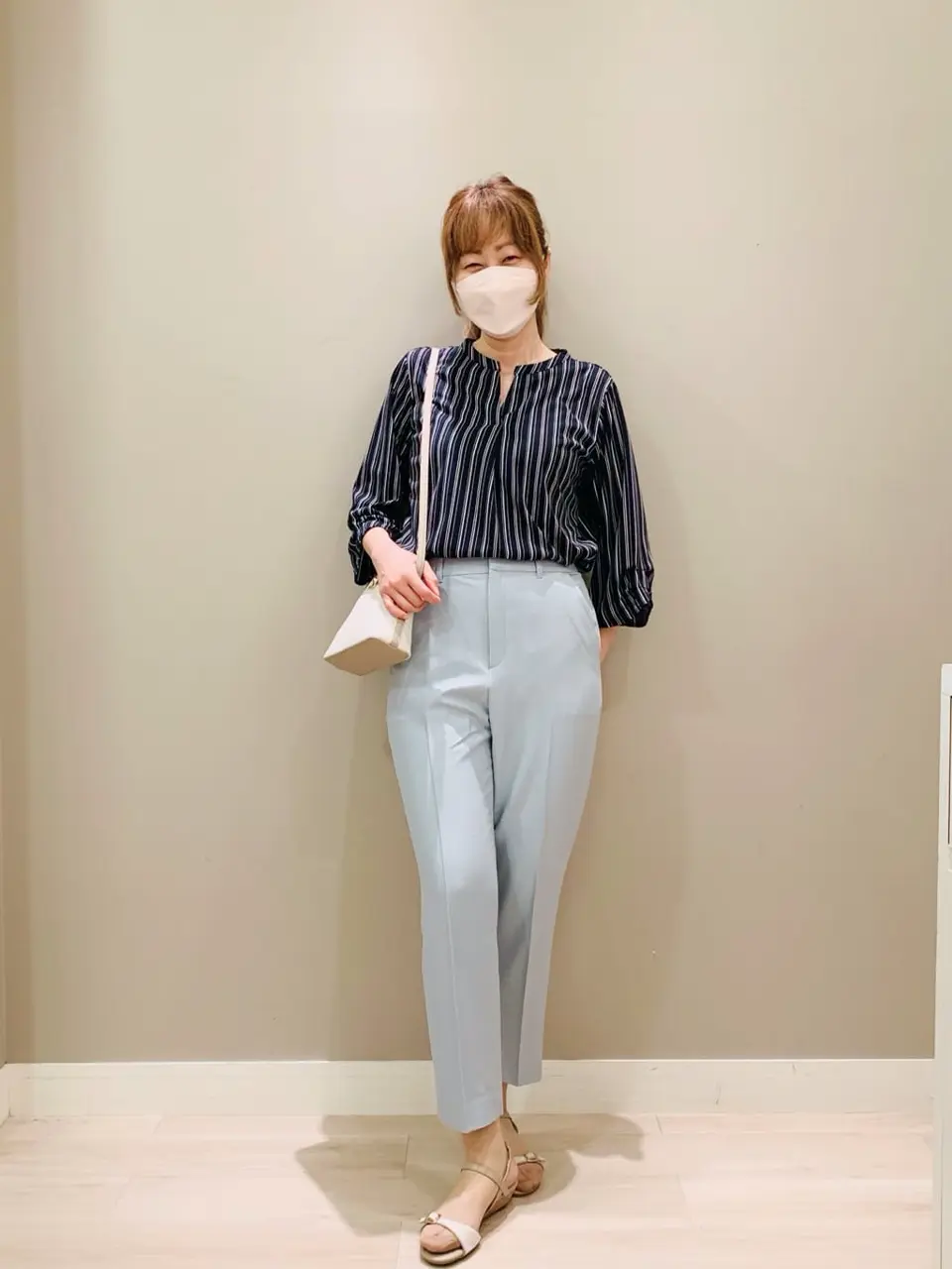 ANY SIS スタッフ コーディネート画像