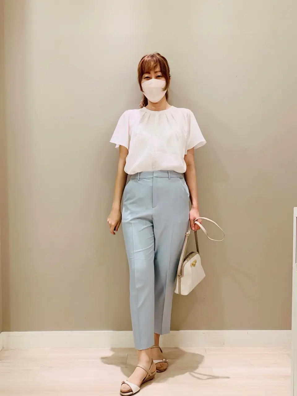 ANY SIS スタッフ コーディネート画像