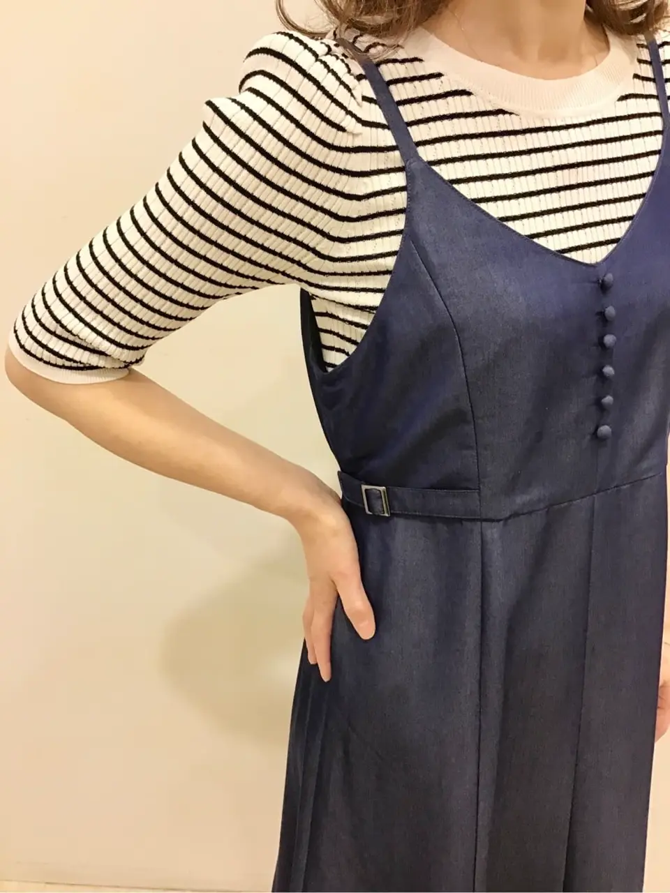 ANY SIS スタッフ コーディネート画像