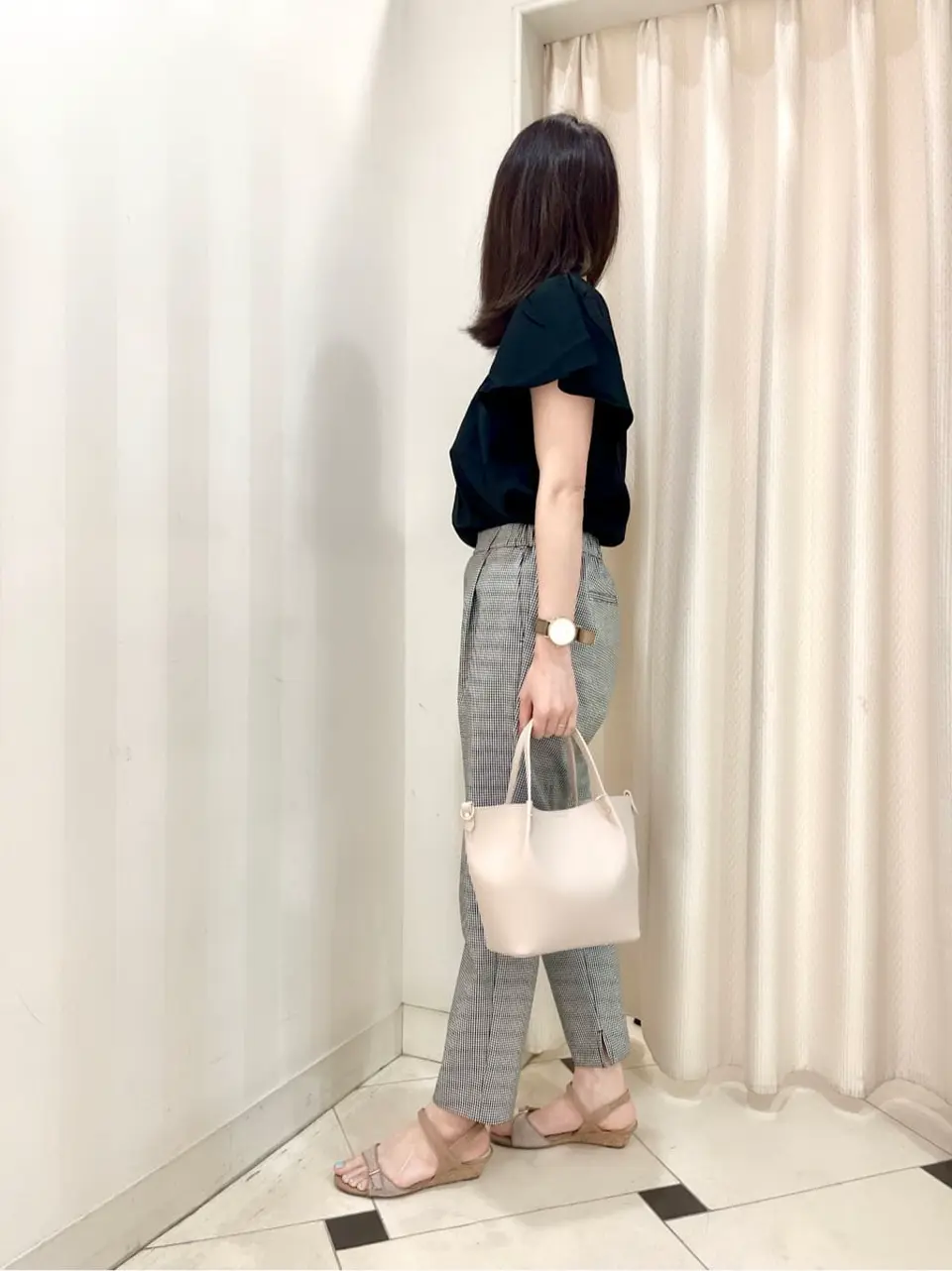 ANY SIS 金井 コーディネート画像