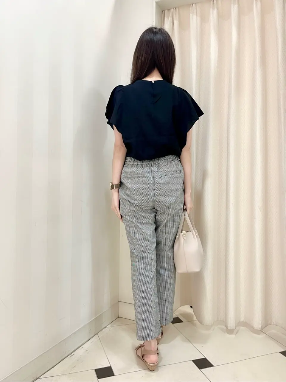 ANY SIS 金井 コーディネート画像