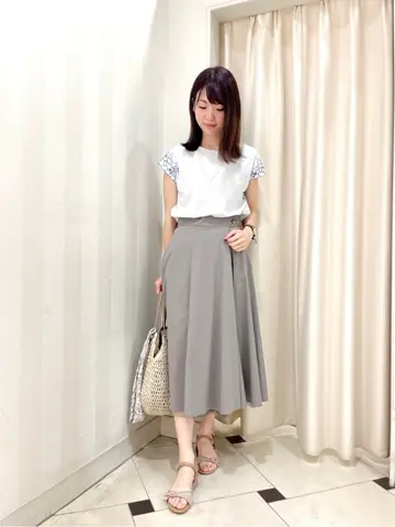 ANY SIS 金井 コーディネート画像