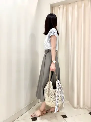 ANY SIS 金井 コーディネート画像