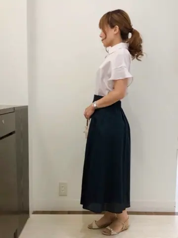 ANY SIS スタッフ コーディネート画像