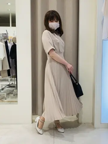 ANY SIS 川根　彩 コーディネート画像