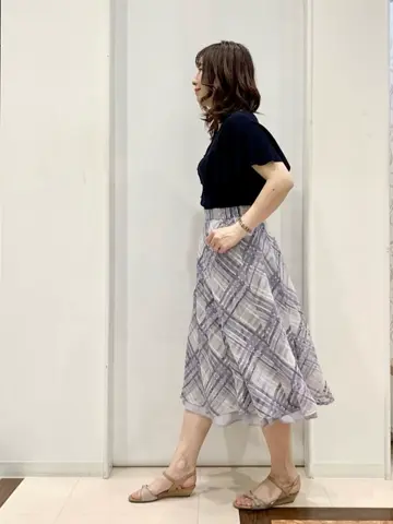 ANY SIS 横田 コーディネート画像