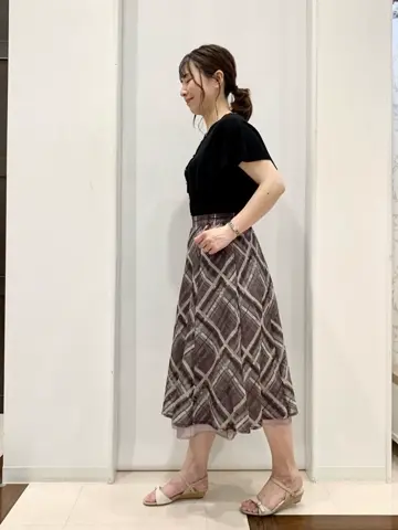 ANY SIS 横田 コーディネート画像