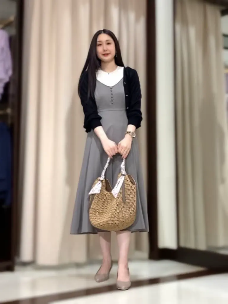 ANY SIS STAFF コーディネート画像