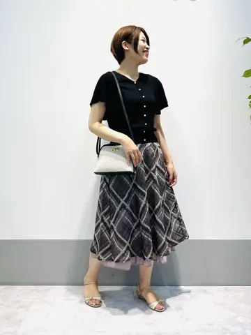 ANY SIS 岡本 コーディネート画像