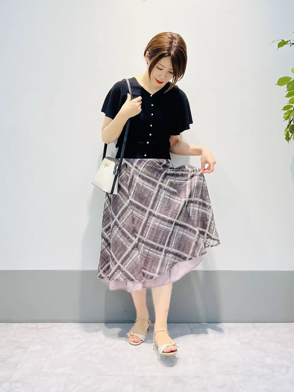 ANY SIS 岡本 コーディネート画像