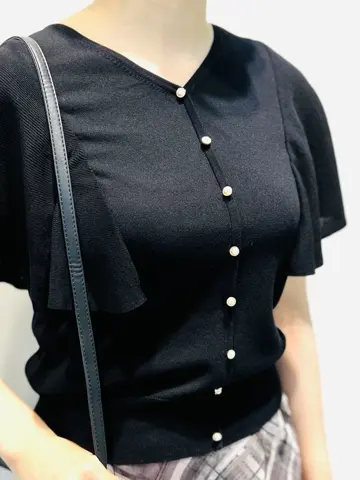 ANY SIS 岡本 コーディネート画像