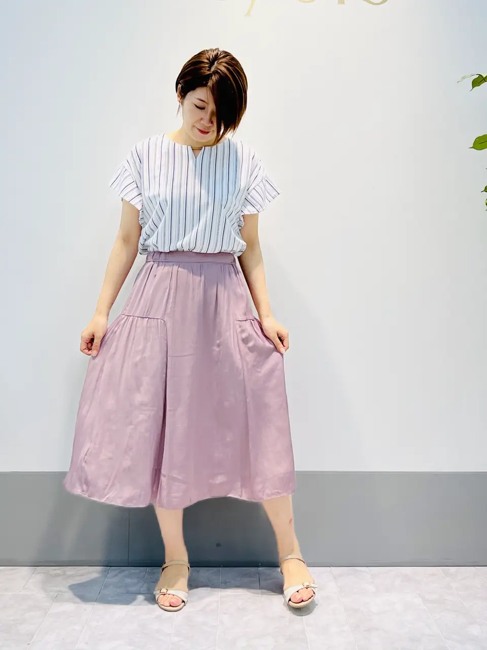 ANY SIS 岡本 コーディネート画像