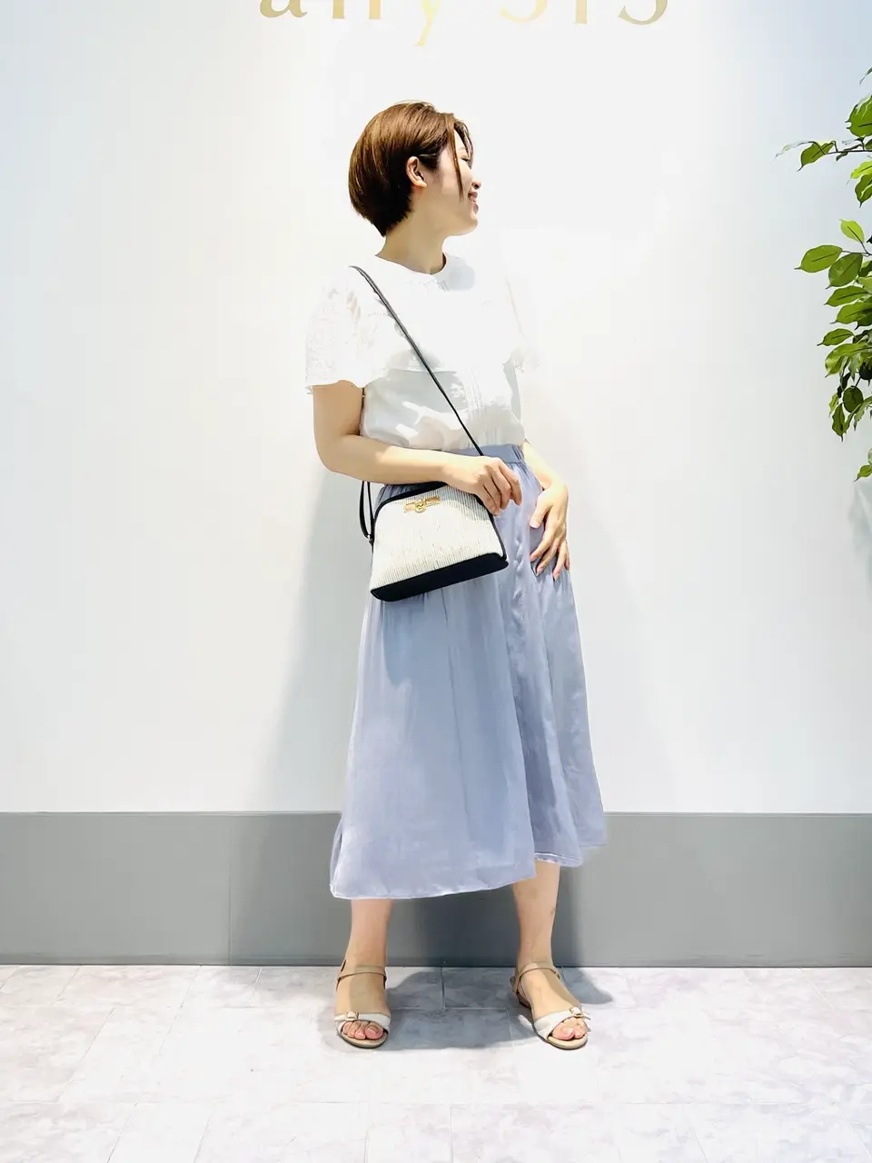 ANY SIS 岡本 コーディネート画像