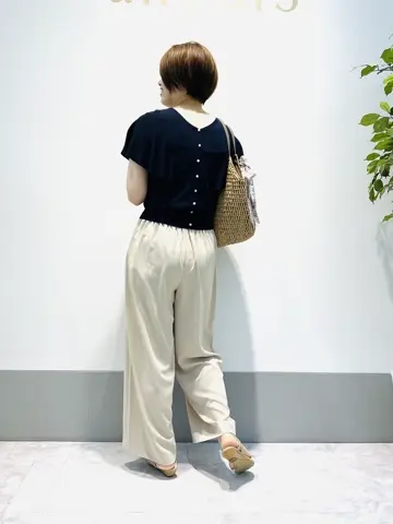 ANY SIS 岡本 コーディネート画像