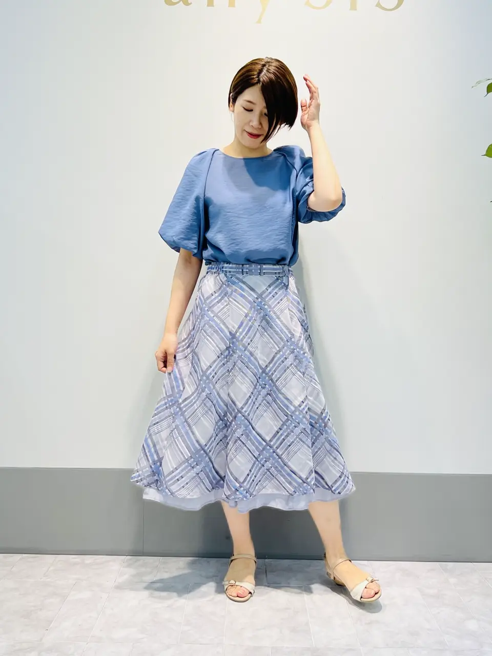 ANY SIS 岡本 コーディネート画像