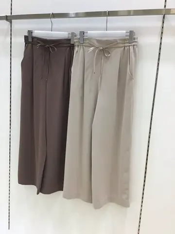 ANY SIS 布川 コーディネート画像