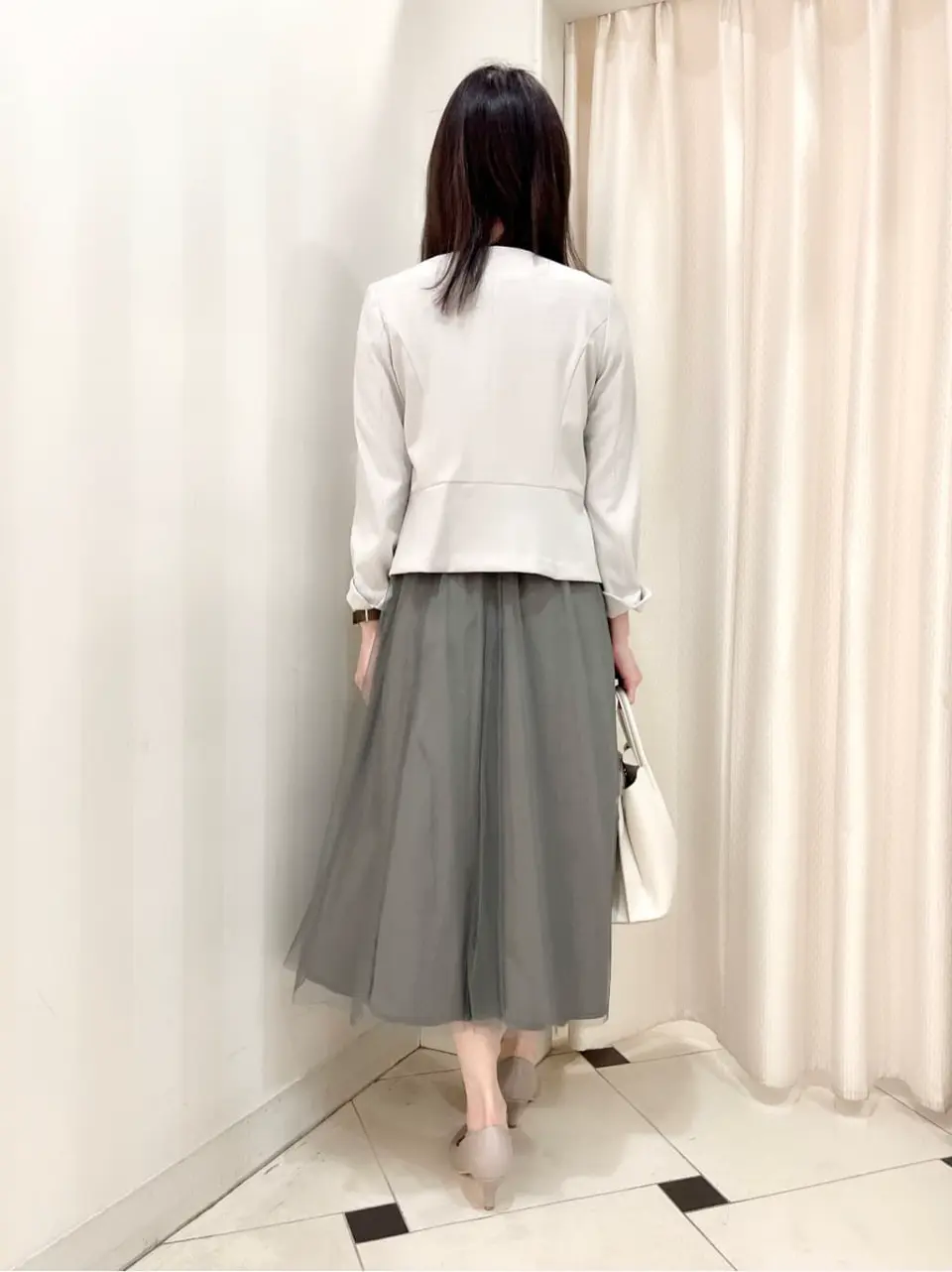 ANY SIS 金井 コーディネート画像