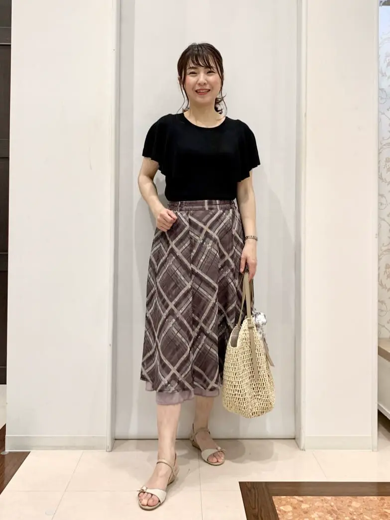 ANY SIS 横田 コーディネート画像