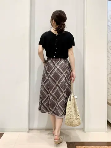 ANY SIS 横田 コーディネート画像