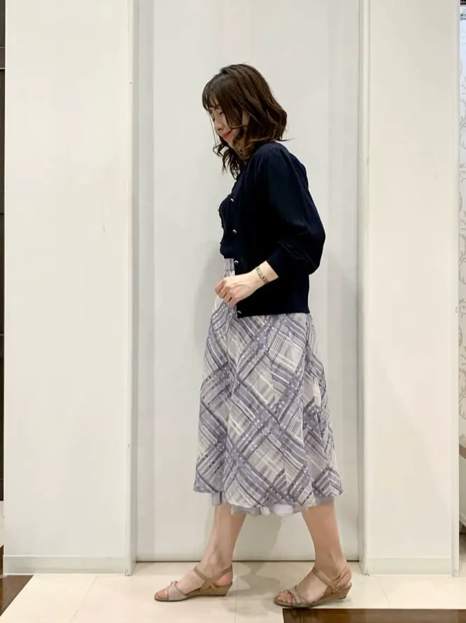 ANY SIS 横田 コーディネート画像