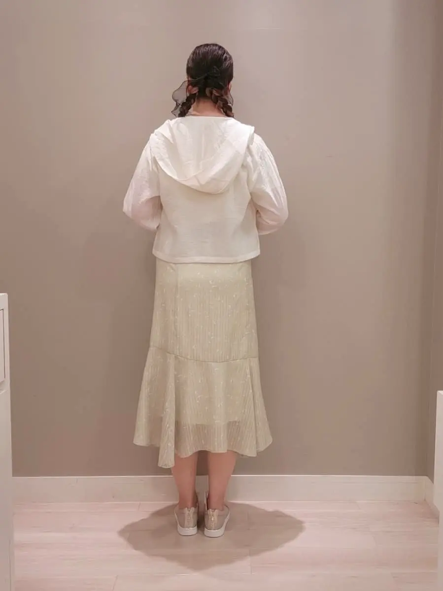 ANY SIS 西村 コーディネート画像