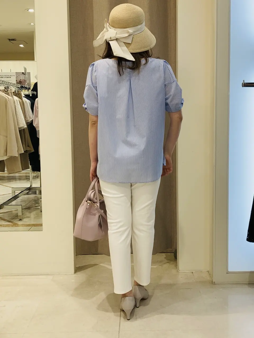 ANY SIS 川根　彩 コーディネート画像