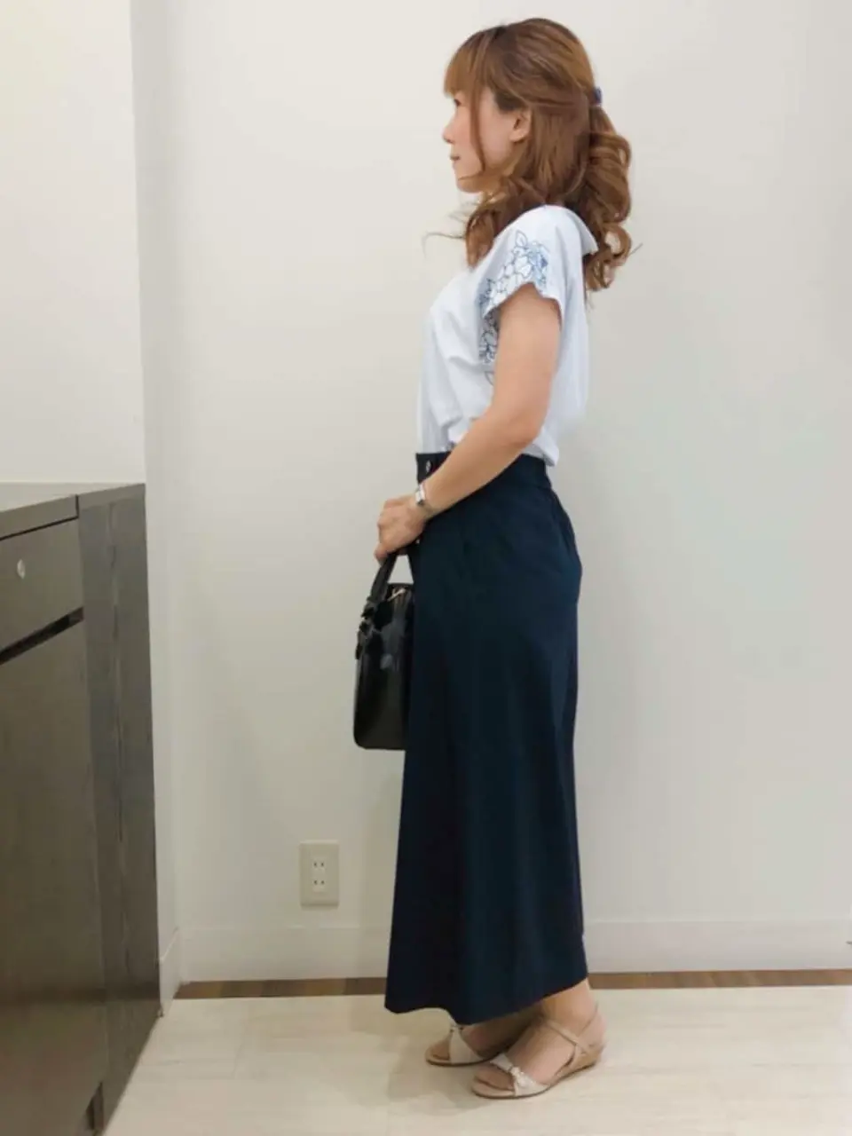 ANY SIS スタッフ コーディネート画像