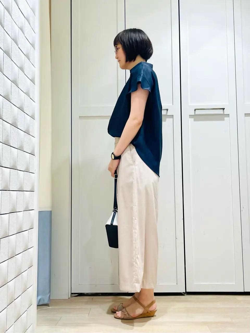 ANY SIS スタッフ コーディネート画像