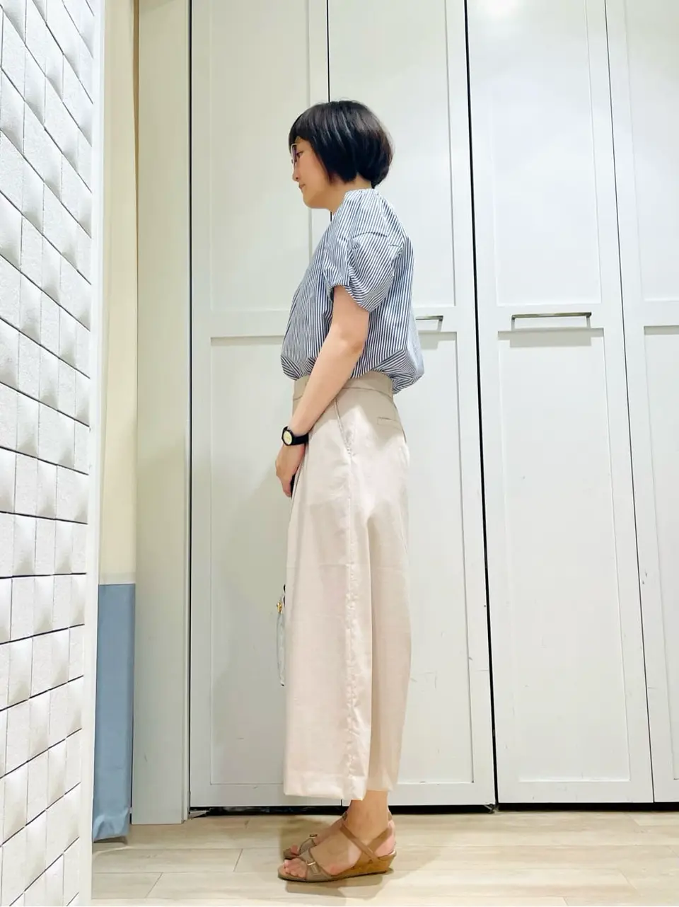 ANY SIS スタッフ コーディネート画像