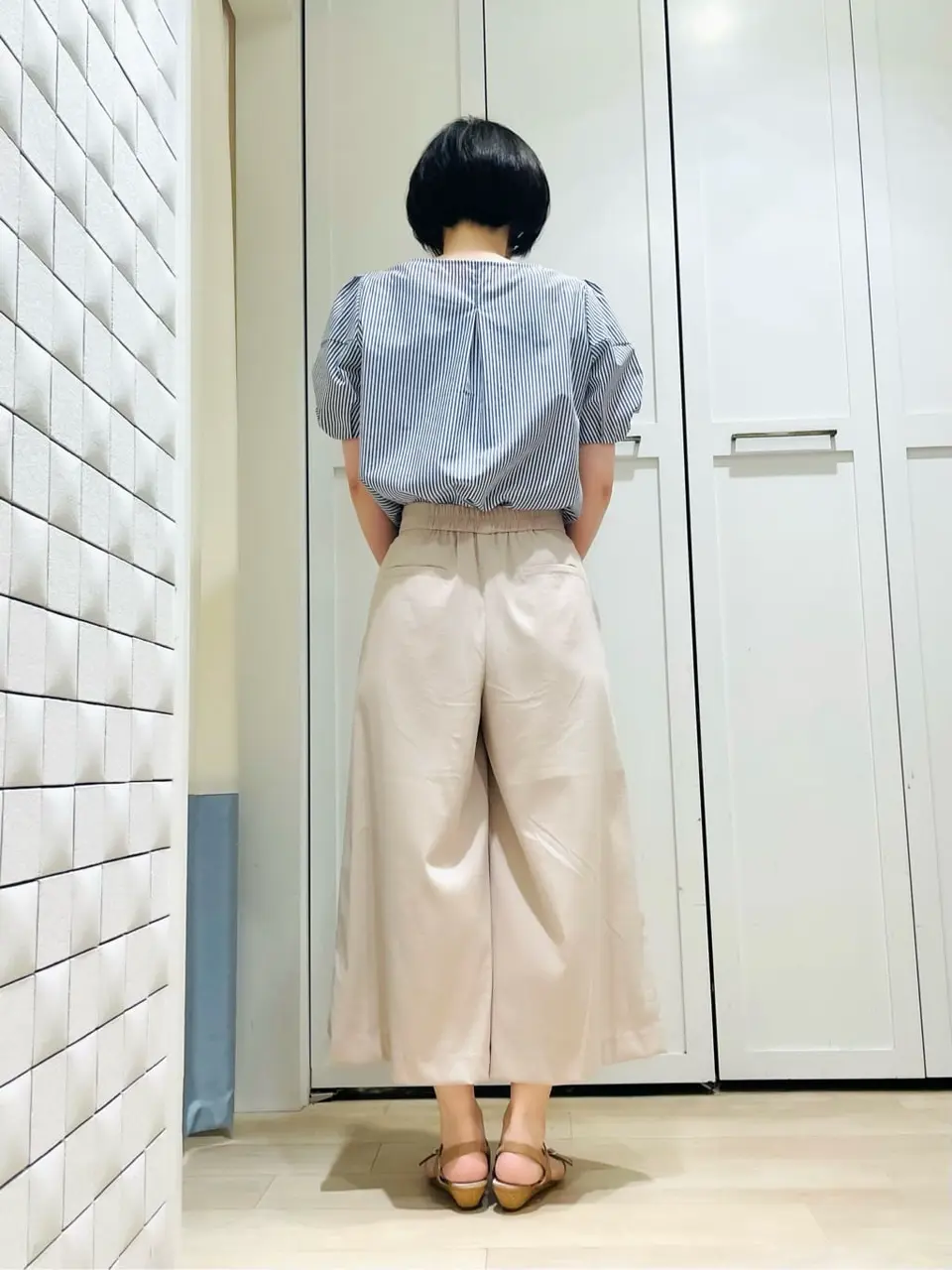 ANY SIS スタッフ コーディネート画像