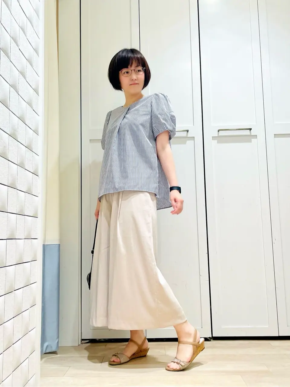 ANY SIS スタッフ コーディネート画像