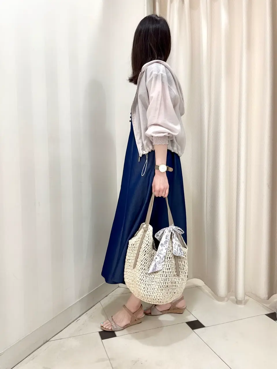 ANY SIS 金井 コーディネート画像