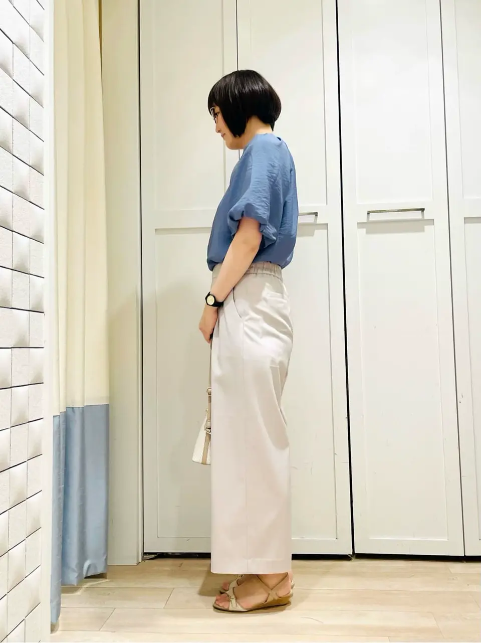 ANY SIS スタッフ コーディネート画像