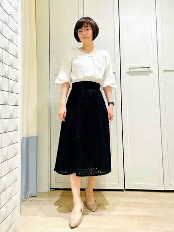 ANY SIS スタッフ コーディネート画像