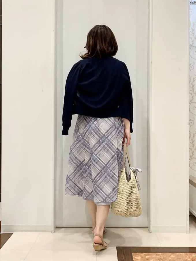 ANY SIS 横田 コーディネート画像