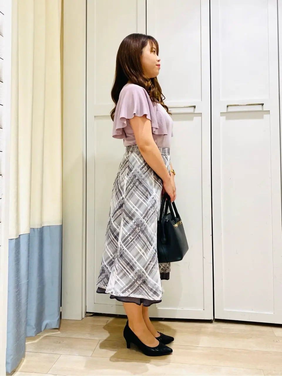 ANY SIS スタッフ コーディネート画像