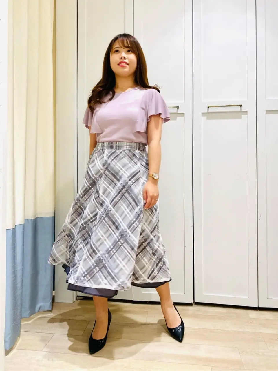 ANY SIS スタッフ コーディネート画像