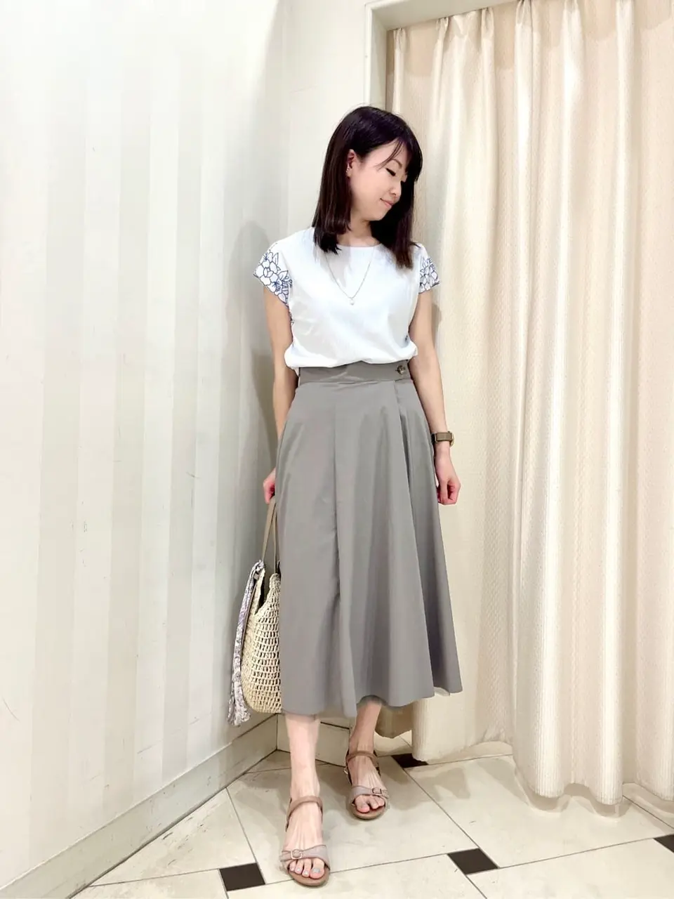 ANY SIS 金井 コーディネート画像